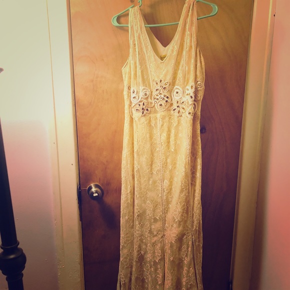 midnight velvet wedding dresses